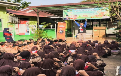 Dongeng Penuh Makna, Donasi Penuh Cinta: MIN 2 Kota Padang Dukung Palestina Lewat Safari Berkisah
